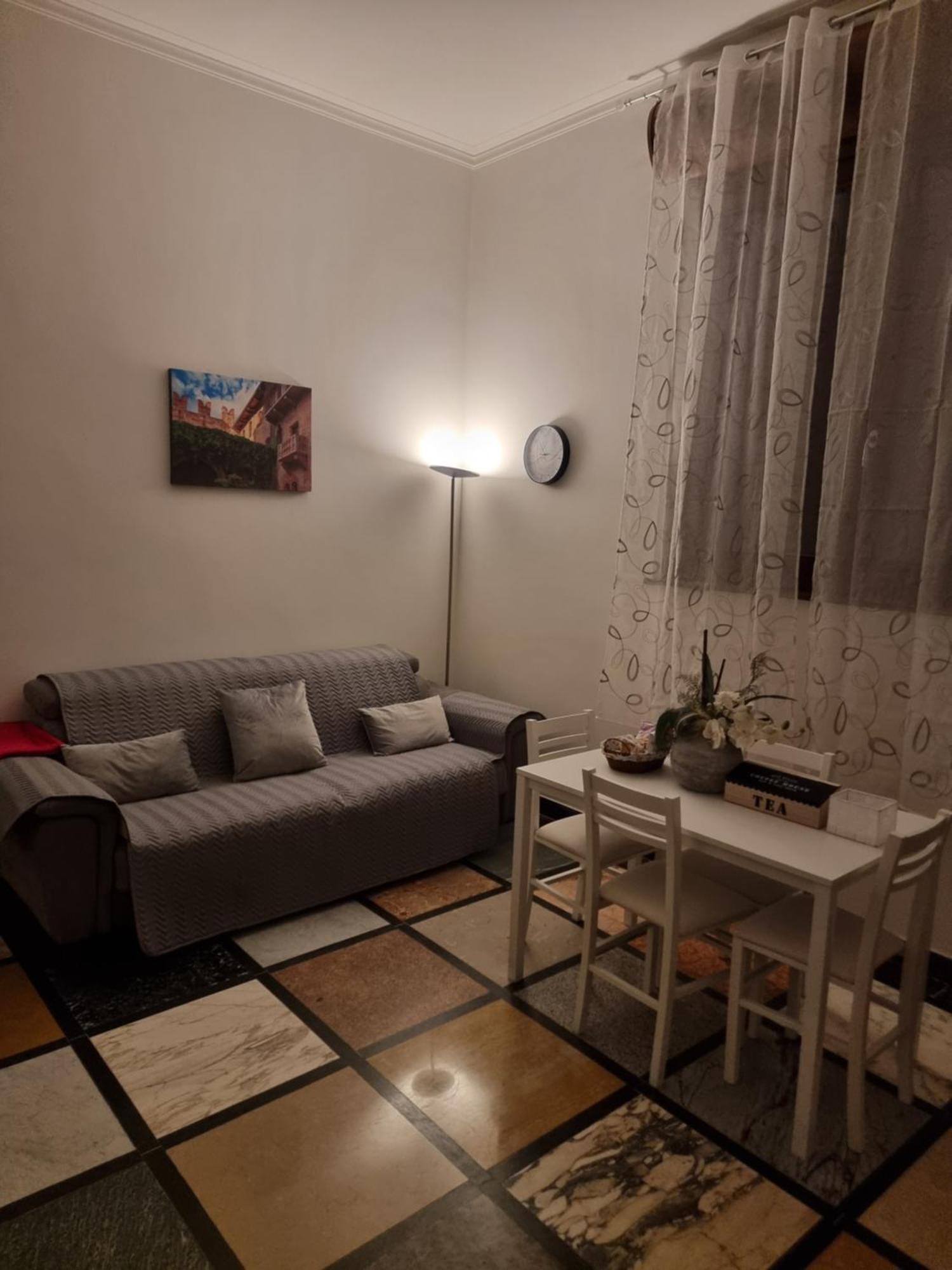 You & Me Garibaldi Home Verona Center المظهر الخارجي الصورة